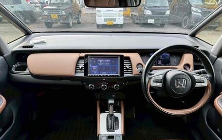 Honda Fit, 2022 год, 1 090 111 рублей, 8 фотография