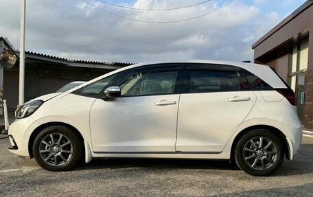 Honda Fit, 2022 год, 1 090 111 рублей, 7 фотография