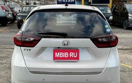 Honda Fit, 2022 год, 1 090 111 рублей, 5 фотография