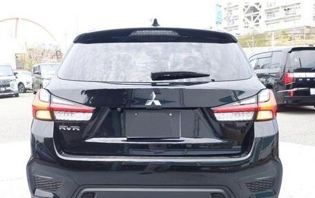 Mitsubishi RVR III рестайлинг, 2021 год, 1 401 000 рублей, 6 фотография