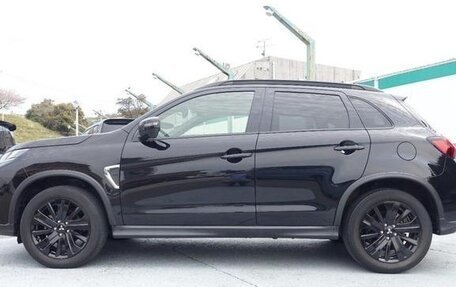 Mitsubishi RVR III рестайлинг, 2021 год, 1 401 000 рублей, 8 фотография