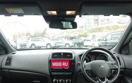 Mitsubishi RVR III рестайлинг, 2021 год, 1 401 000 рублей, 10 фотография