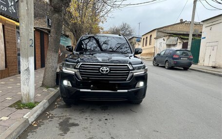 Toyota Land Cruiser 200, 2007 год, 2 700 000 рублей, 2 фотография