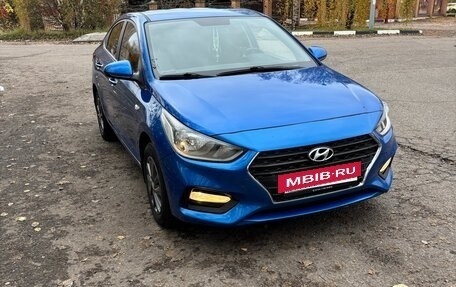 Hyundai Solaris II рестайлинг, 2017 год, 1 430 000 рублей, 3 фотография