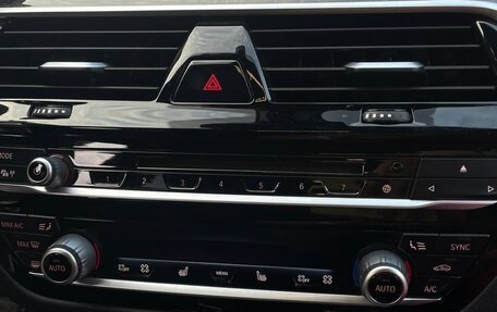 BMW 5 серия, 2017 год, 4 900 000 рублей, 14 фотография