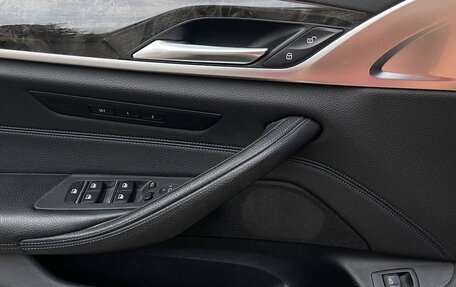 BMW 5 серия, 2017 год, 4 900 000 рублей, 15 фотография