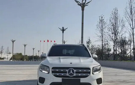 Mercedes-Benz GLB, 2021 год, 2 150 125 рублей, 2 фотография