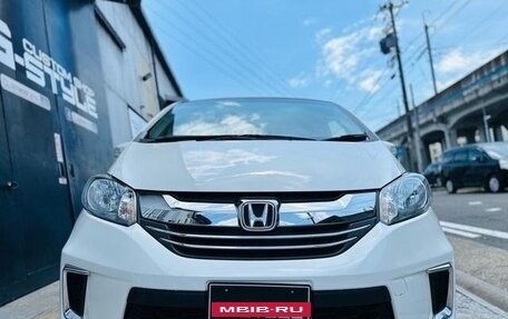 Honda Freed I, 2015 год, 723 000 рублей, 37 фотография