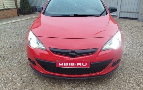 Opel Astra J, 2013 год, 800 000 рублей, 1 фотография