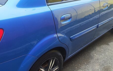 KIA Rio II, 2010 год, 555 555 рублей, 9 фотография