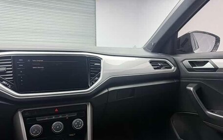 Volkswagen T-Roc I, 2022 год, 1 450 333 рублей, 15 фотография