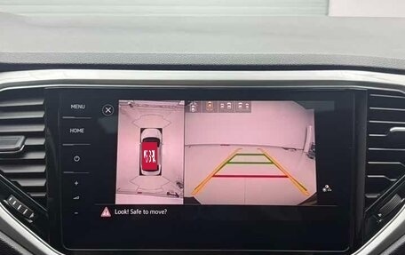 Volkswagen T-Roc I, 2022 год, 1 450 333 рублей, 16 фотография