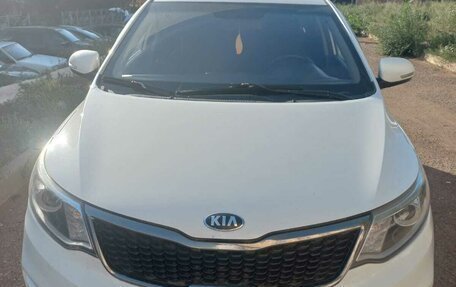 KIA Rio III рестайлинг, 2015 год, 800 000 рублей, 11 фотография