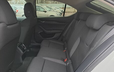 Skoda Octavia IV, 2021 год, 1 819 000 рублей, 12 фотография