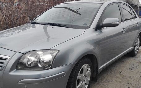 Toyota Avensis III рестайлинг, 2007 год, 850 000 рублей, 1 фотография