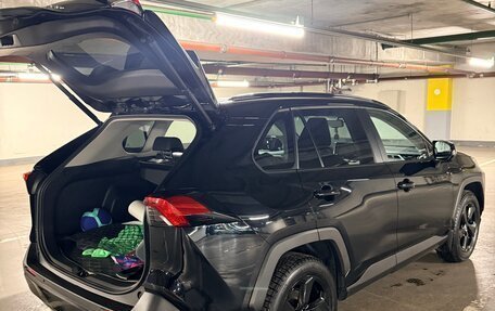 Toyota RAV4, 2021 год, 3 500 000 рублей, 21 фотография