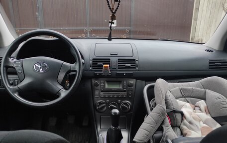 Toyota Avensis III рестайлинг, 2007 год, 850 000 рублей, 11 фотография