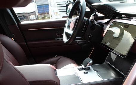 Land Rover Range Rover IV рестайлинг, 2025 год, 20 000 000 рублей, 12 фотография