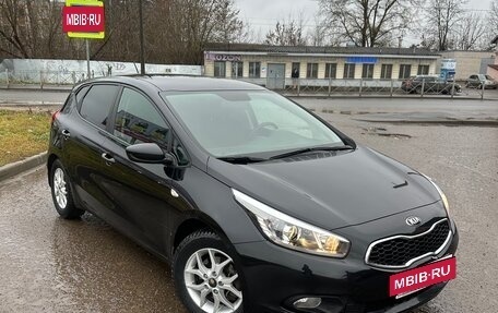 KIA cee'd III, 2014 год, 1 100 000 рублей, 2 фотография