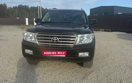 Toyota Land Cruiser 200, 2010 год, 3 600 000 рублей, 2 фотография