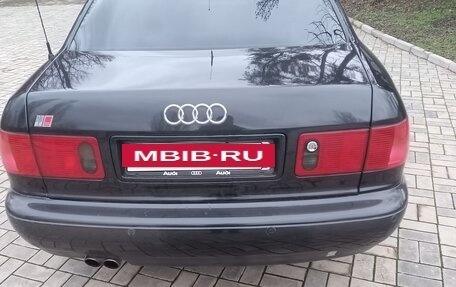 Audi S8, 1998 год, 680 000 рублей, 2 фотография
