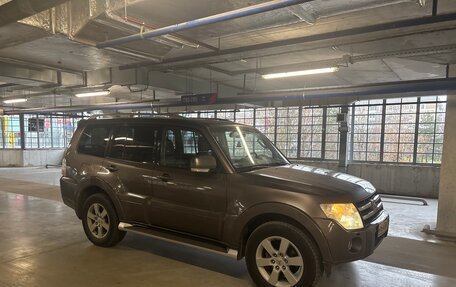 Mitsubishi Pajero IV, 2011 год, 1 800 000 рублей, 3 фотография