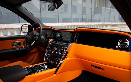 Rolls-Royce Cullinan, 2025 год, 57 800 000 рублей, 5 фотография