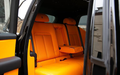 Rolls-Royce Cullinan, 2025 год, 57 800 000 рублей, 11 фотография