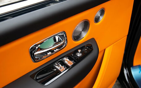 Rolls-Royce Cullinan, 2025 год, 57 800 000 рублей, 18 фотография