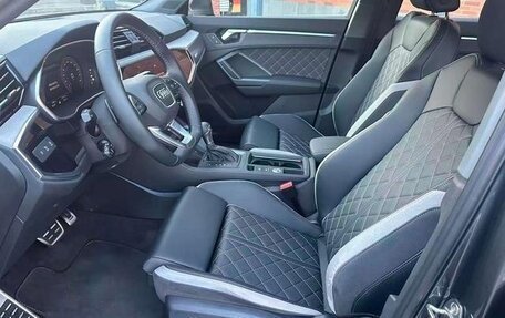 Audi Q3, 2023 год, 9 фотография