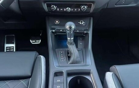 Audi Q3, 2023 год, 13 фотография