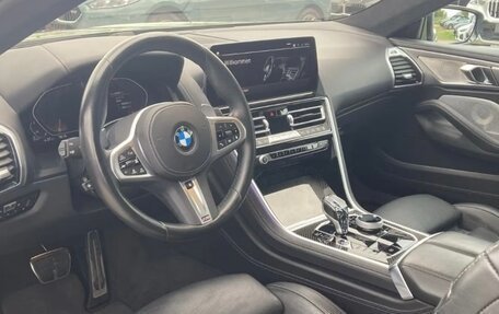 BMW 8 серия, 2022 год, 13 000 000 рублей, 6 фотография