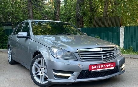 Mercedes-Benz C-Класс, 2011 год, 1 600 000 рублей, 2 фотография