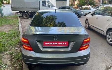 Mercedes-Benz C-Класс, 2011 год, 1 600 000 рублей, 6 фотография