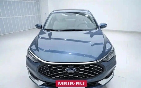 Ford Escort, 2022 год, 990 000 рублей, 2 фотография