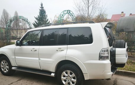 Mitsubishi Pajero IV, 2014 год, 2 800 000 рублей, 5 фотография