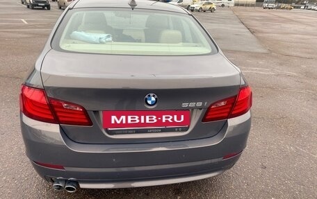 BMW 5 серия, 2013 год, 2 200 000 рублей, 2 фотография
