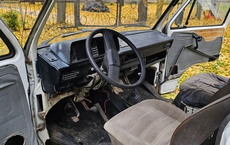 Volkswagen Caravelle T3, 1986 год, 160 000 рублей, 3 фотография