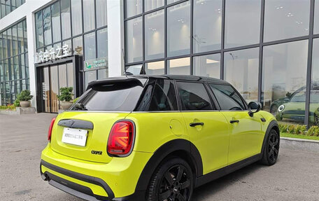 MINI Hatch, 2022 год, 3 040 000 рублей, 7 фотография