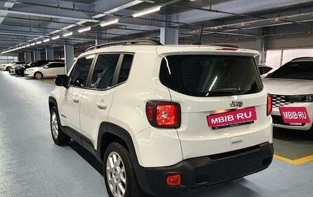 Jeep Renegade I рестайлинг, 2022 год, 1 815 000 рублей, 4 фотография