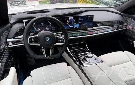 BMW 7 серия, 2025 год, 12 300 000 рублей, 6 фотография