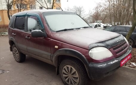 Chevrolet Niva I рестайлинг, 2005 год, 195 000 рублей, 1 фотография
