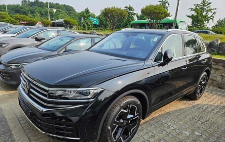 Volkswagen Touareg III, 2024 год, 10 900 000 рублей, 1 фотография