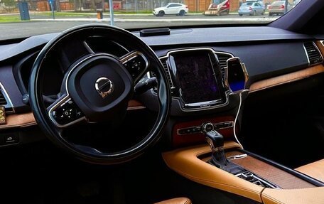 Volvo XC90 II рестайлинг, 2017 год, 3 800 000 рублей, 11 фотография