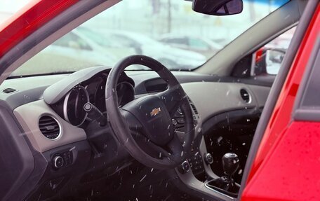 Chevrolet Cruze II, 2012 год, 600 000 рублей, 10 фотография