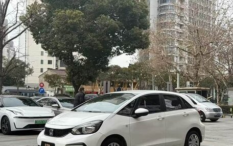 Honda Fit, 2021 год, 950 000 рублей, 3 фотография