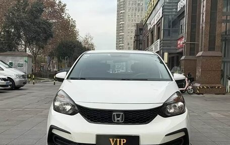 Honda Fit, 2021 год, 950 000 рублей, 2 фотография