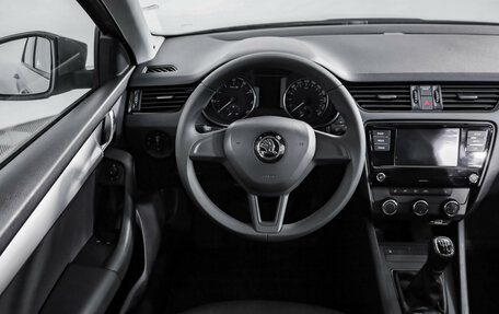 Skoda Octavia, 2018 год, 1 399 000 рублей, 10 фотография