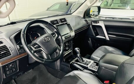 Toyota Land Cruiser Prado 150 рестайлинг 2, 2020 год, 5 989 000 рублей, 12 фотография