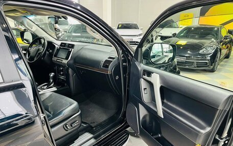 Toyota Land Cruiser Prado 150 рестайлинг 2, 2020 год, 5 989 000 рублей, 22 фотография